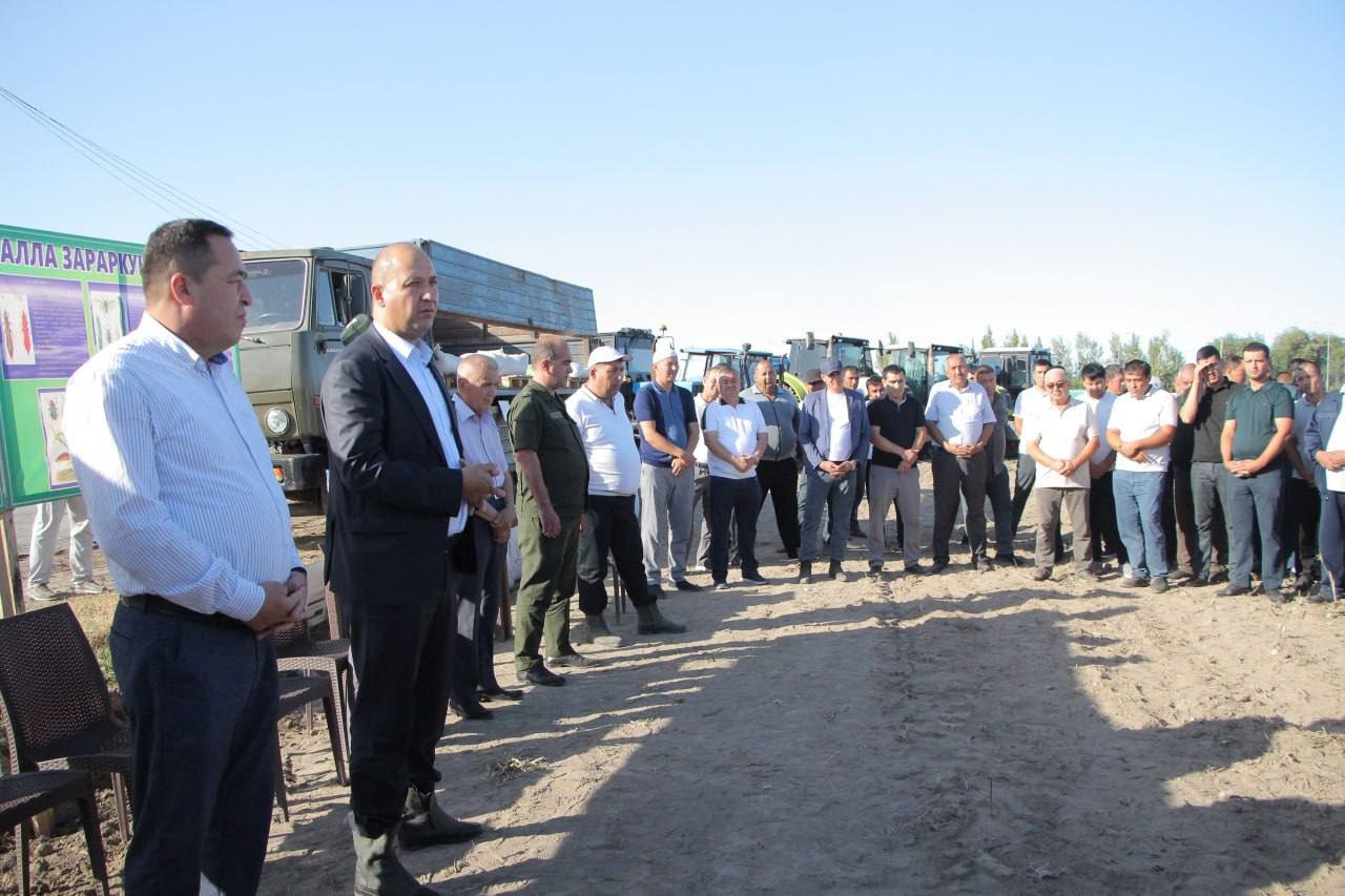 URGANCH TUMANIDA KUZGI G‘ALLA EKISH BO‘YICHA KO‘RGAZMALI SEMINAR TASHKIL QILINDI